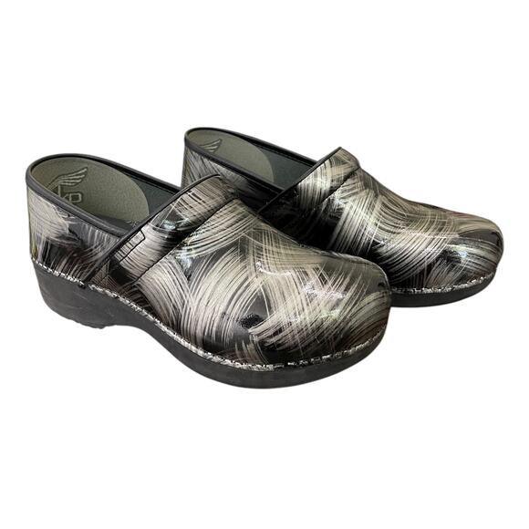 Dansko XP 2.0 Brush Strokes Patent Leather Print Clog EUR 40 US Women’s 9.5-10 - Picture 5 of 9